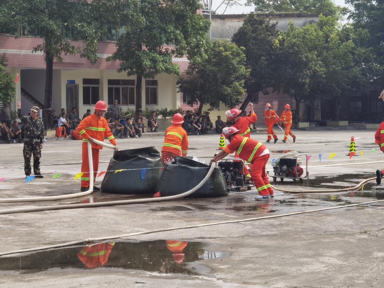 11月 百合鎮：退役軍人在森林職業技能大比武競賽獲佳績_2