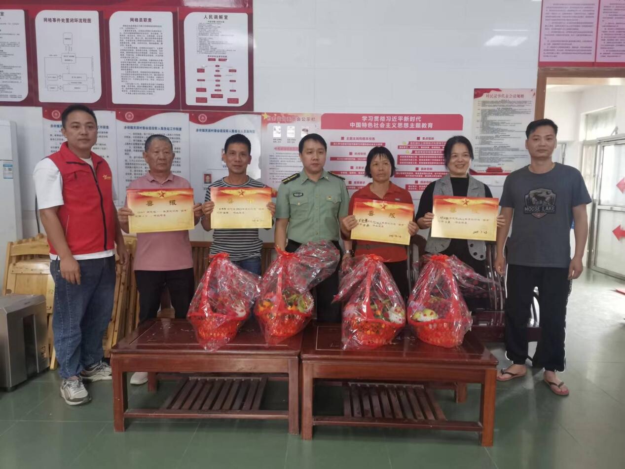 開平市退役軍人第15期工作簡報 喜報傳佳訊 尊崇暖人心——開平市為“四有”優秀士兵送喜報.doc_4